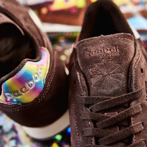 Reebok Classic Munchies Pack 'Cosmic Brownie' with Colorful Accents (Exclusive!)